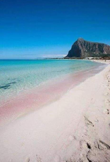 Casa Di Nick Lägenhet Trapani Exteriör bild