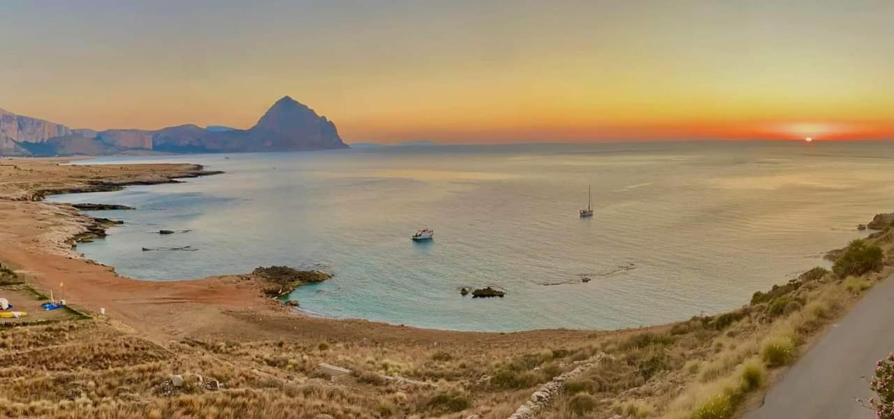 Casa Di Nick Lägenhet Trapani Exteriör bild