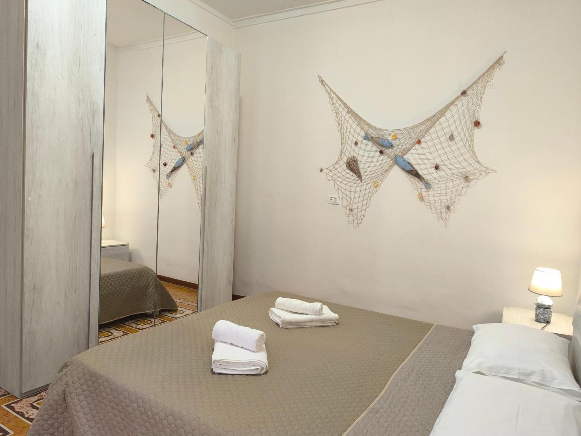 Casa Di Nick Lägenhet Trapani Exteriör bild